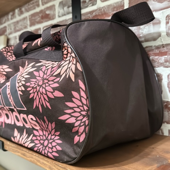 Adidas Floral Print Duffle Bag 18in X 10in X 11in - Picture 4 of 9